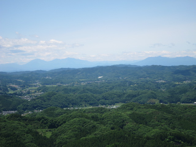 2.9日光連山と高原山.JPG